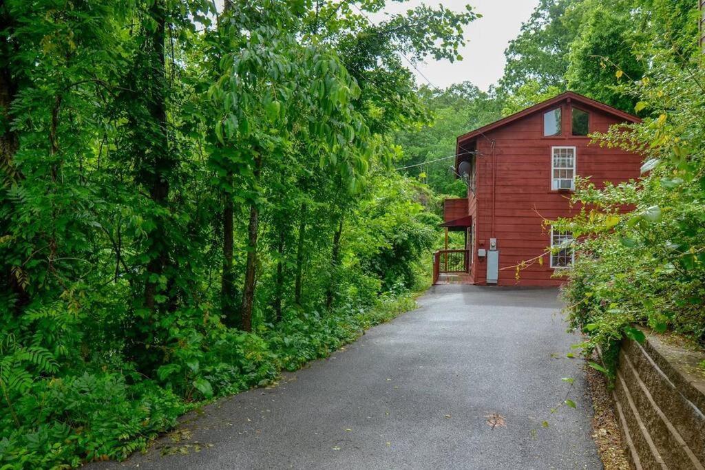 Cozy Cabin W/Hot Tub & Wifi In Gatlinburg Villa Exterior foto